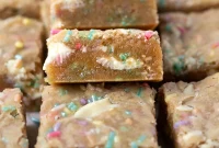 One-Bowl Birthday Cake Blondies Recipe