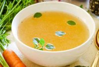 Instant Pot Chicken Bone Broth: Rich Homemade Recipe