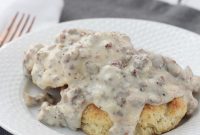 Sausage Gravy That’ll Knock Your Socks Off — Southern Biscuit Topping