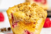 Raspberry Crumb Muffins Recipe with Crunchy Streusel Topping
