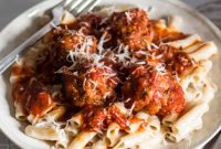 Gluten-Free Slow Cooker Meatballs Recipe for Tender, Saucy Bites