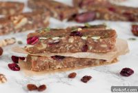Cranberry Seed No-Bake Breakfast Bars Recipe