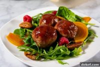 Sweet Raspberry-Glazed Meatballs with Tangy Balsamic Twist