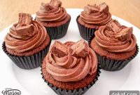 Mars Bar Cupcakes Recipe: Gooey Chocolate-Caramel Cupcakes