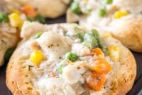 Mini Chicken Pot Pies with Flaky Crusts and Creamy Filling