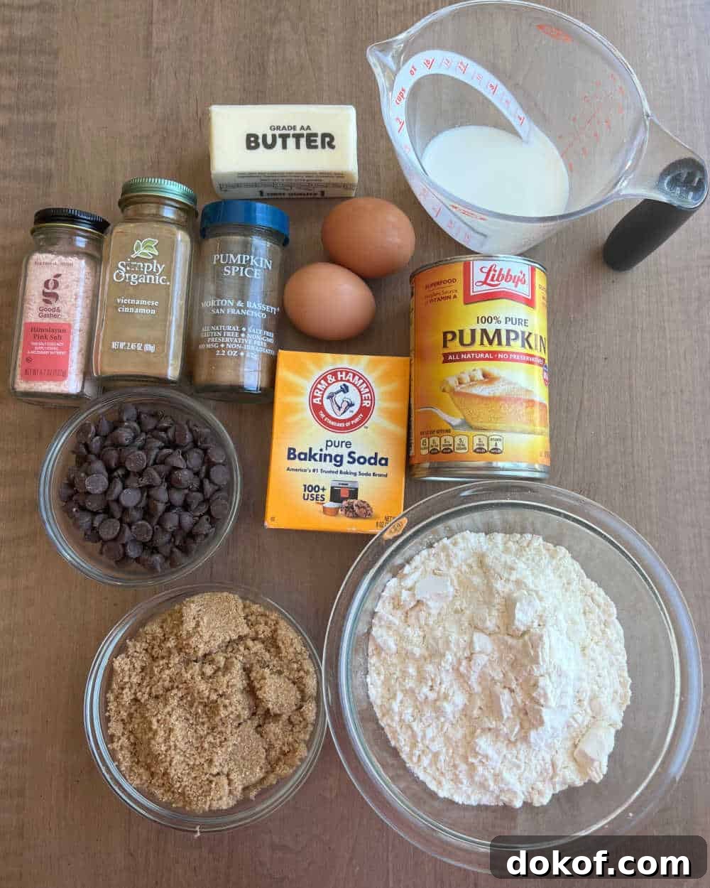 pumpkin puree, flour, brown sugar, butter, eggs, chocolate chips, baking soda, spices.