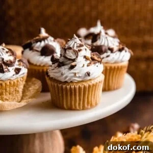 Maple Cupcakes with Marshmallow Frosting