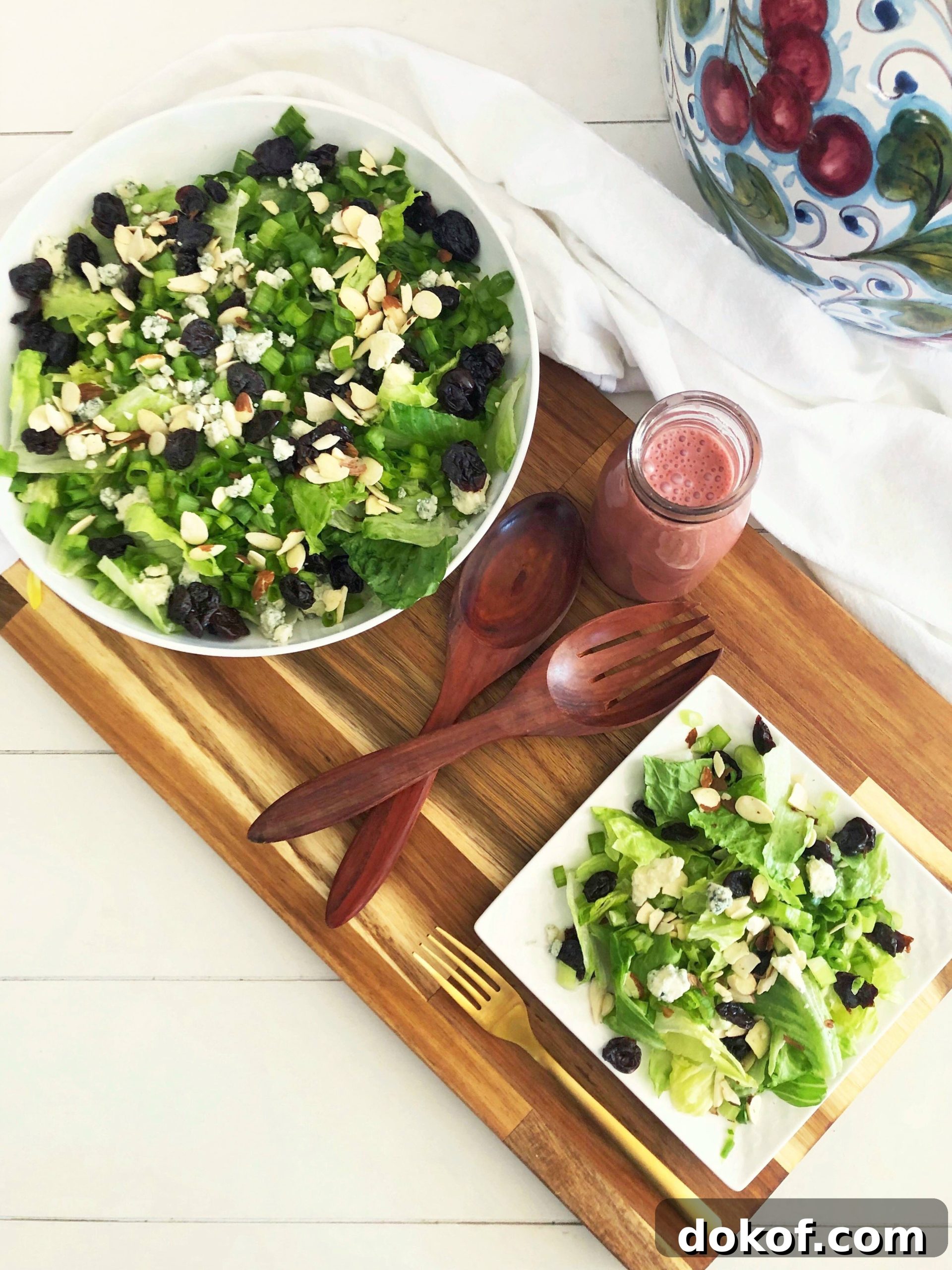 Cherry Vinaigrette Recipe: Tangy Salad Dressing with Fresh Cherries 5 cherry salad with gorgonzola and toasted almonds and cherry dressing
