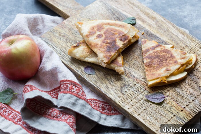 Creamy Pumpkin and Apple Quesadillas for Fall Comfort 3 Creamy Pumpkin Apple Quesadillas