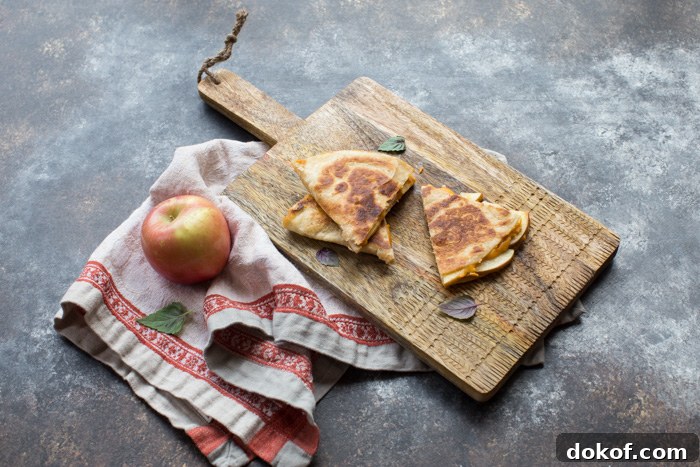 Creamy Pumpkin and Apple Quesadillas for Fall Comfort 5 Creamy Pumpkin Apple Quesadillas