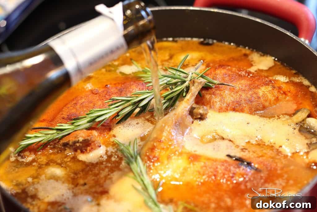 Creamy rabbit with white wine and tomato sauce