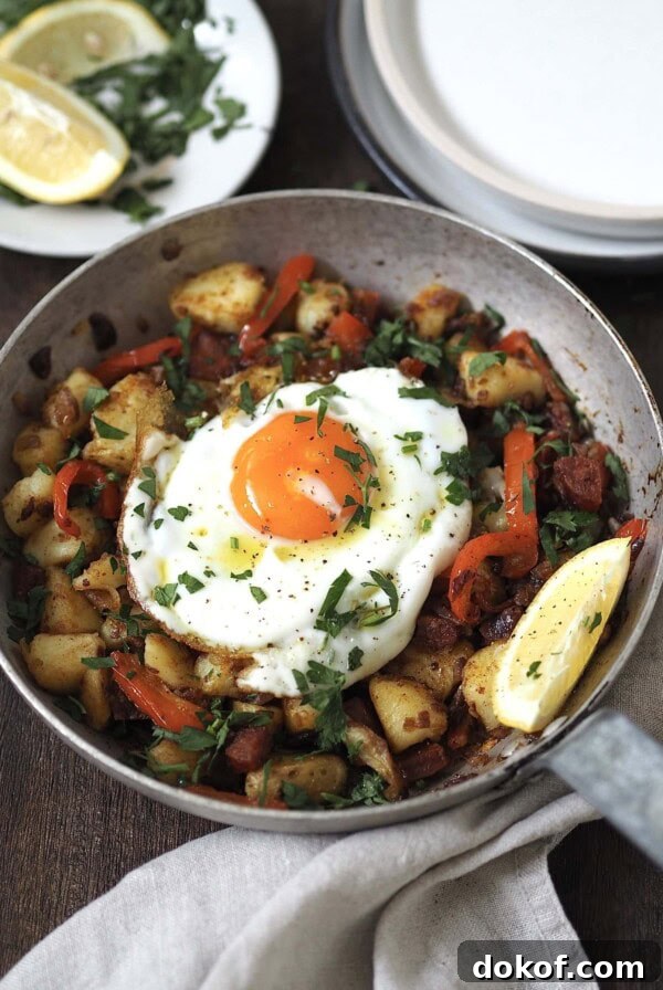 Morning Bagel Sandwich Recipes for Quick, Flavorful Breakfasts 11 Chorizo and Potato Breakfast Hash