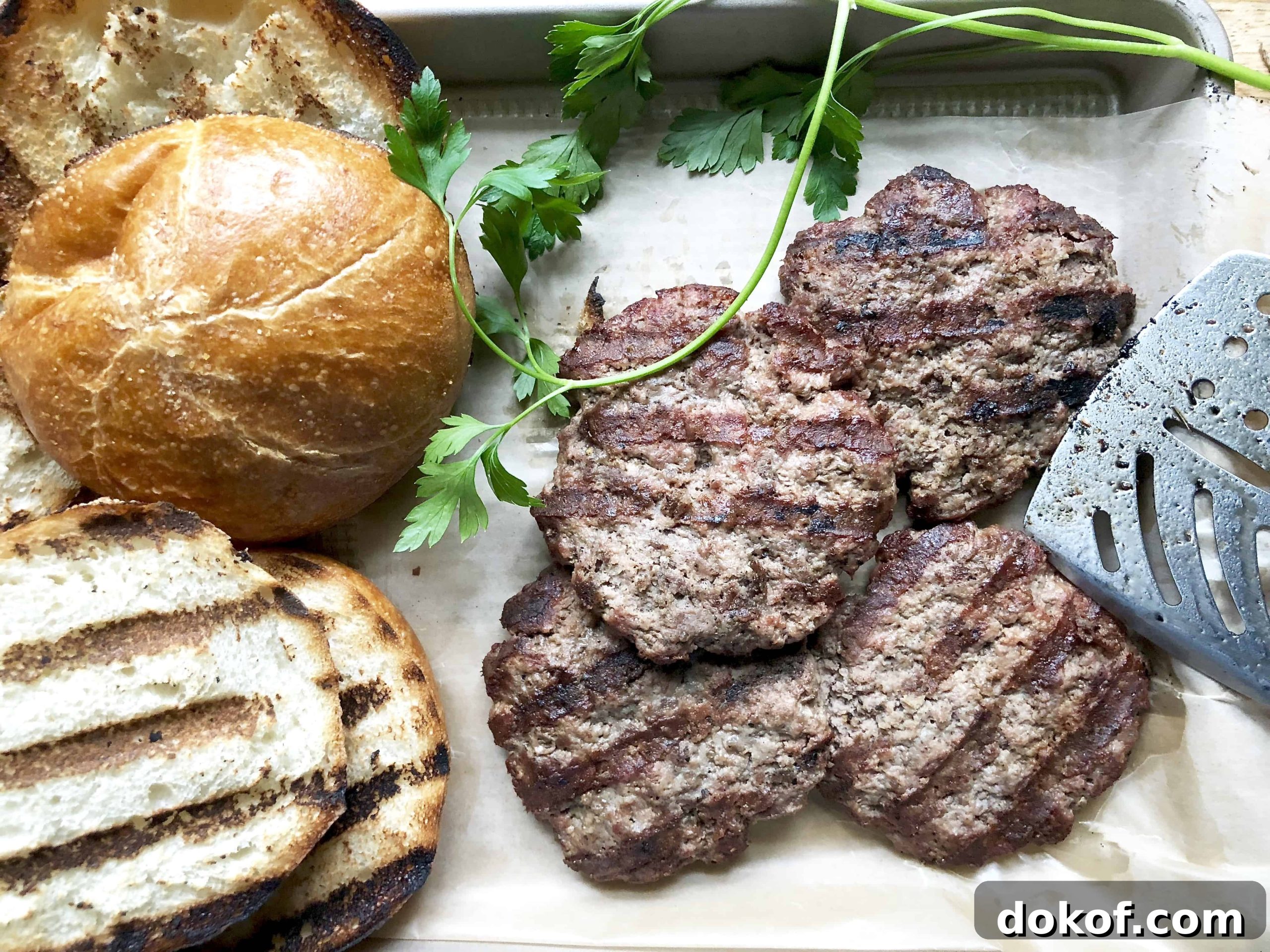 camembert burgers with sautéed apples